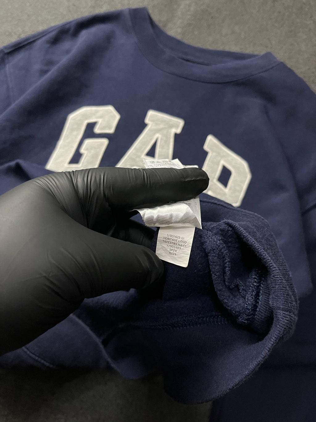 Gap Logo Crewneck Sweatshirt Navy Blue