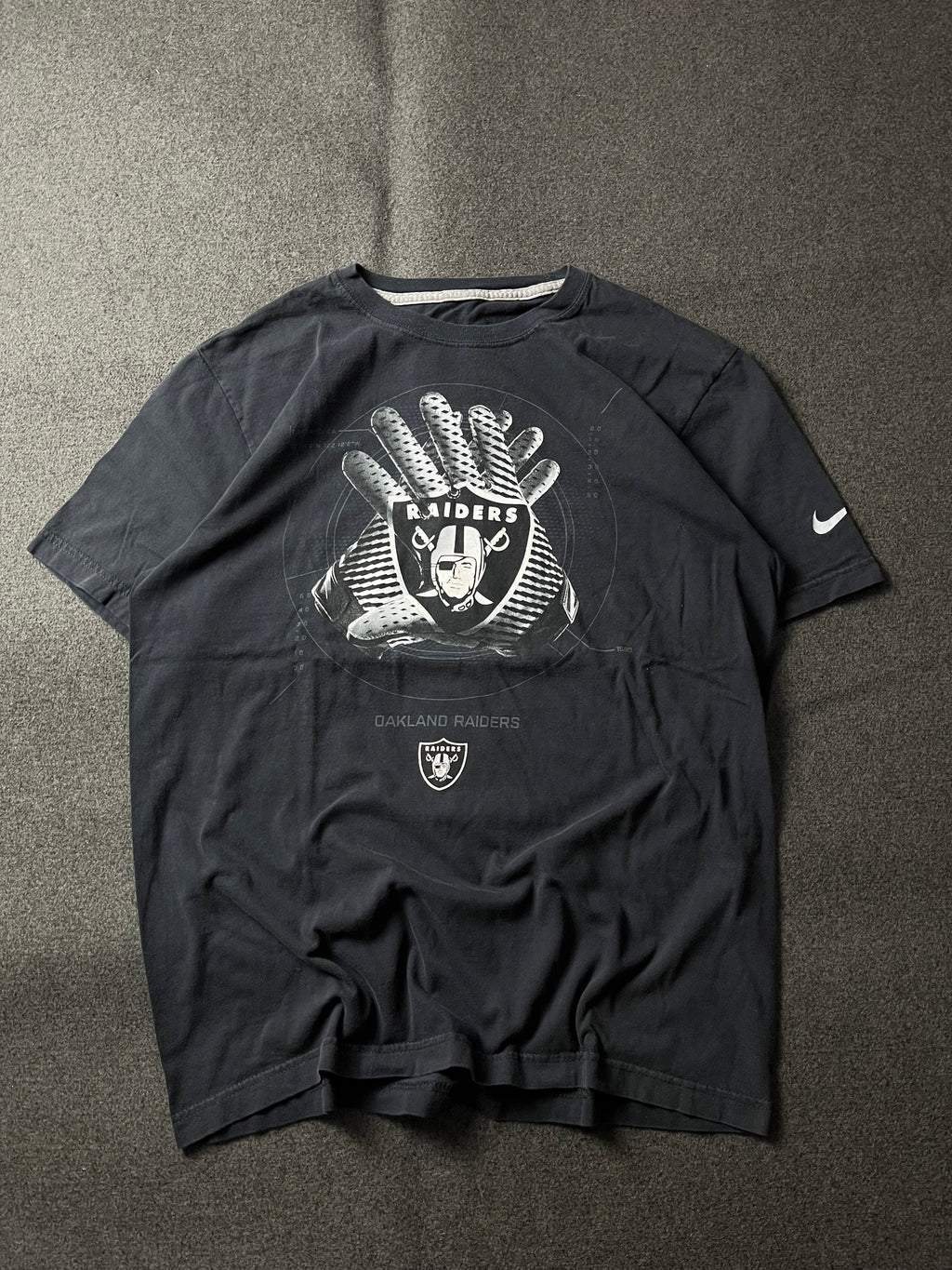 Oakland raiders T-shirt