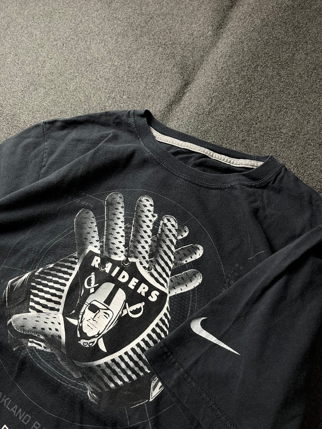 Oakland raiders T-shirt