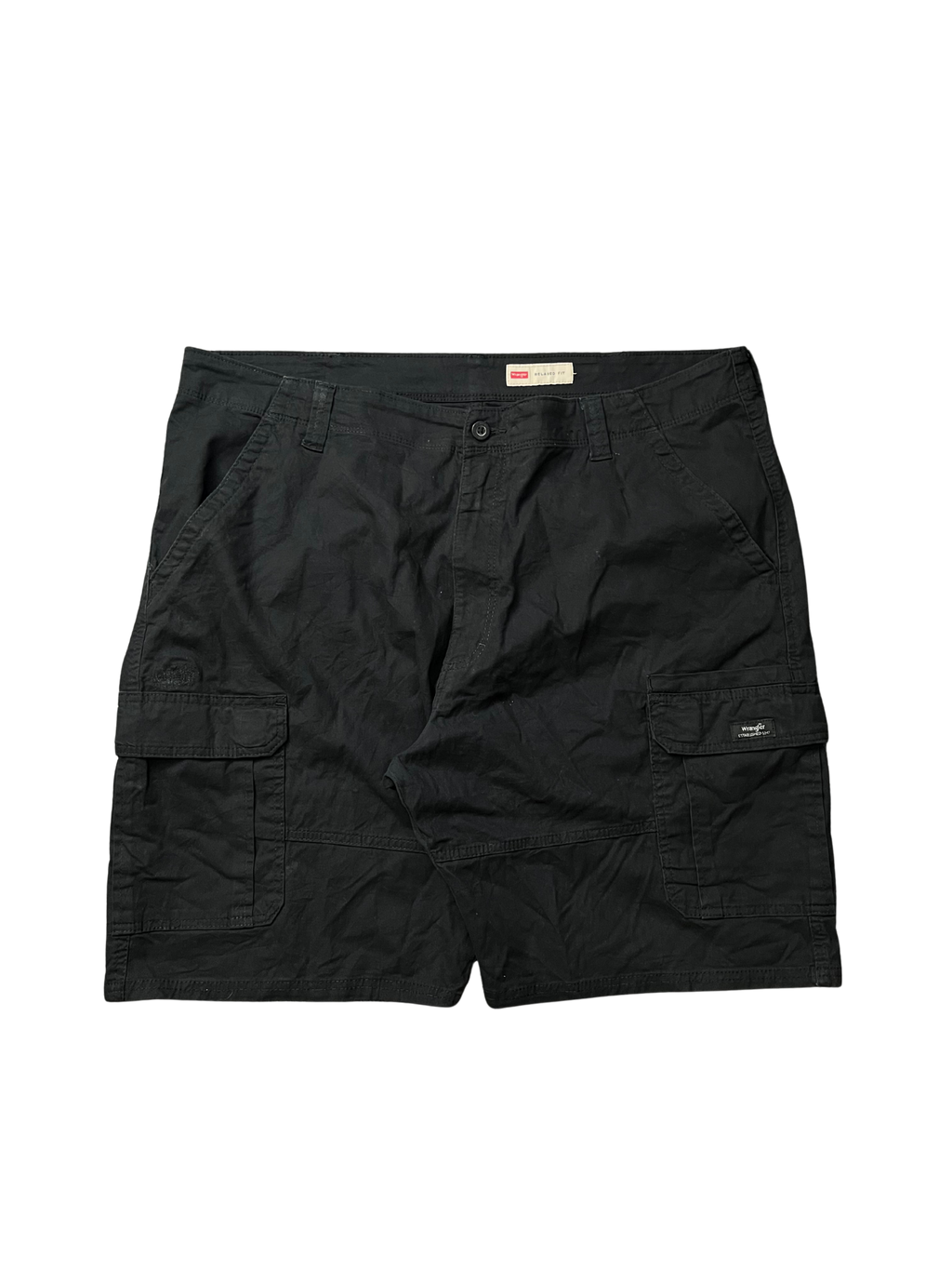 Wrangler Relaxed Fit Hits at knee black shorts