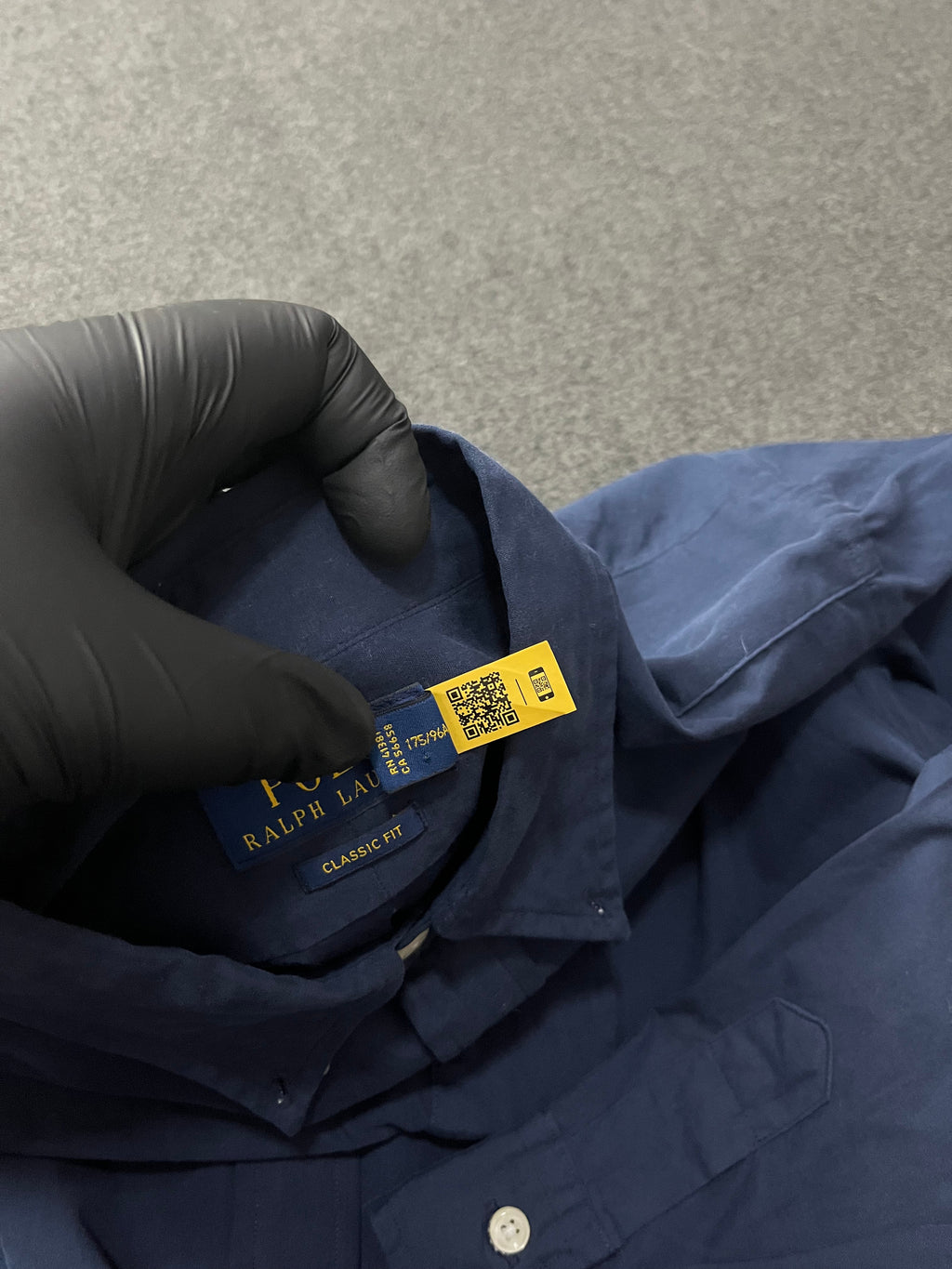 Ralph Lauren "Blake" long-sleeve cotton button-down shirt in navy blue