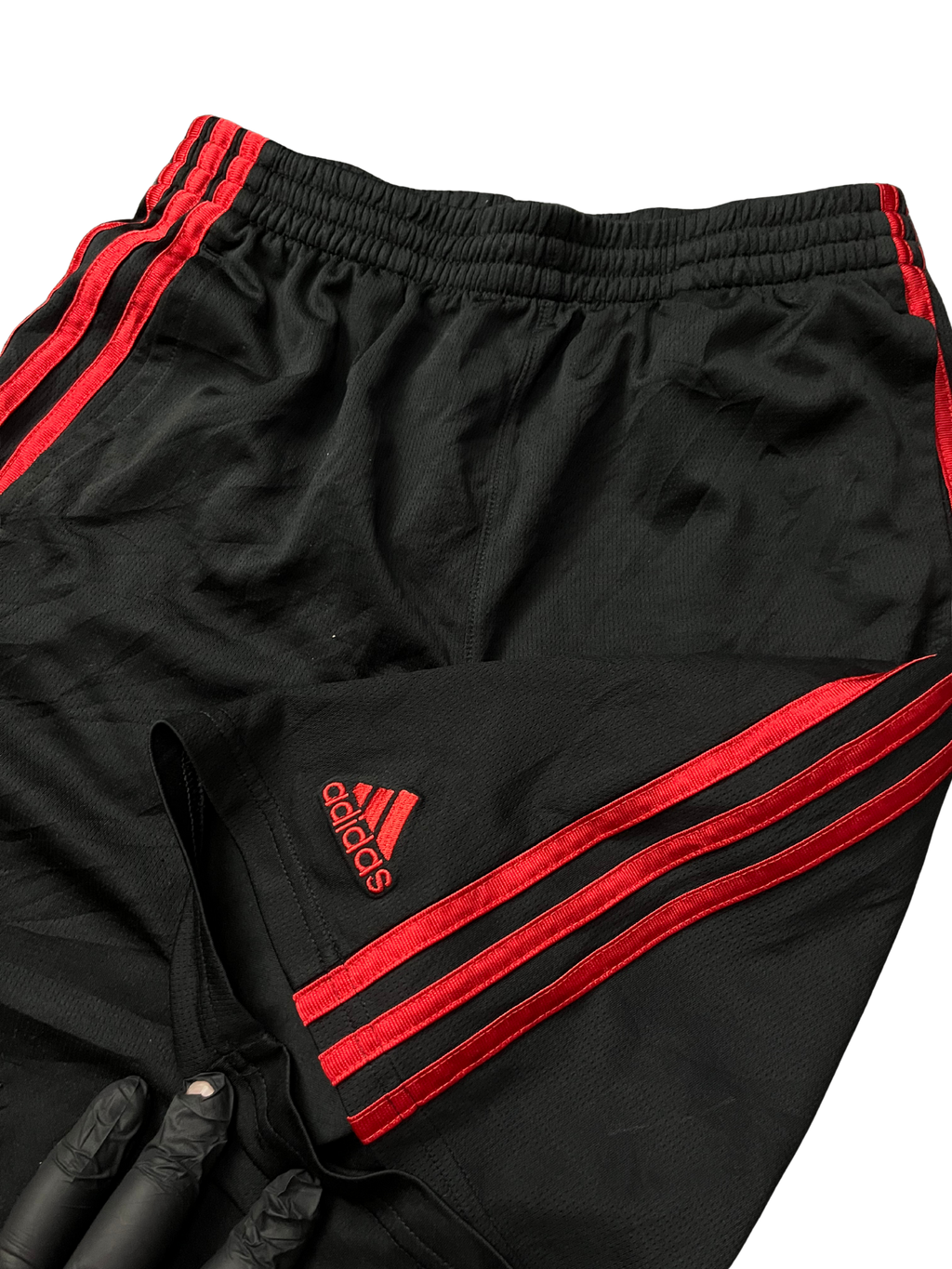 Adidas Athletic Shorts Youth Medium Black and Red Polyester EUC