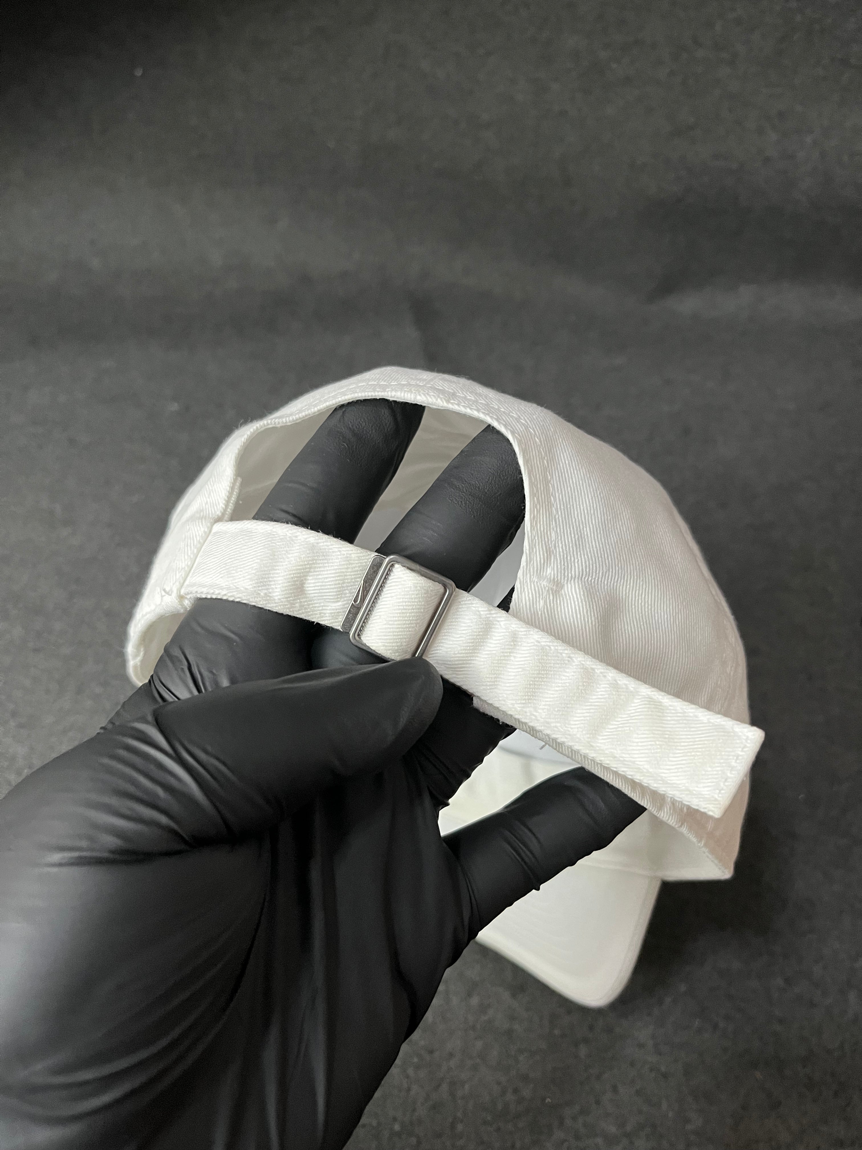 Nike Heritage86 Futura Washed adjustable hat