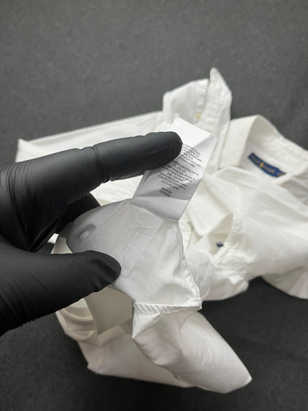 Polo Ralph Lauren classic fit long-sleeve oxford shirt with a blue embroidered logo