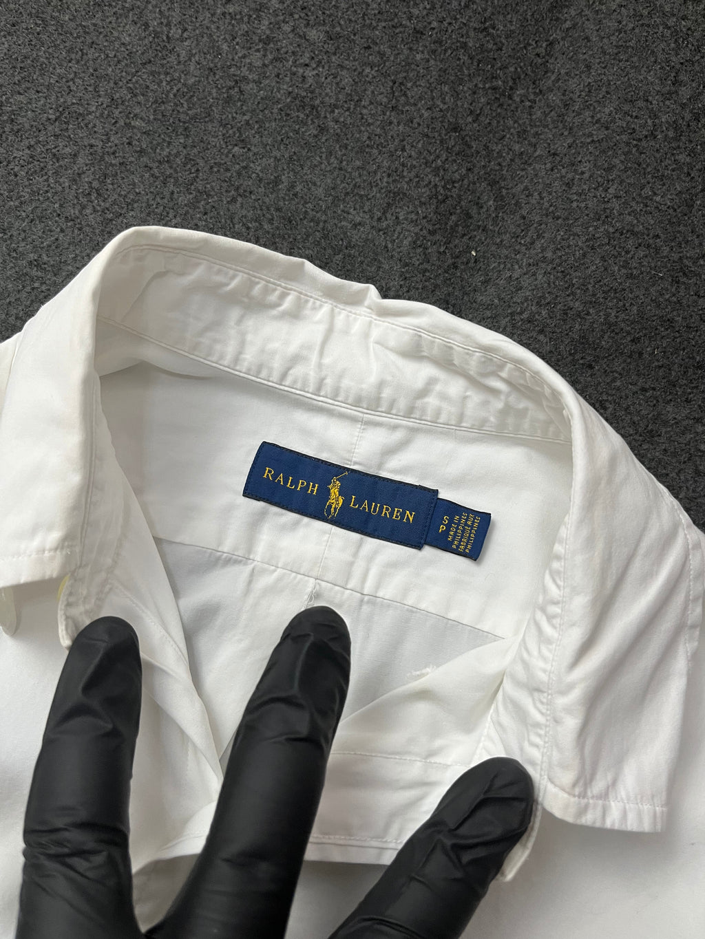 Polo Ralph Lauren classic fit long-sleeve oxford shirt with a blue embroidered logo