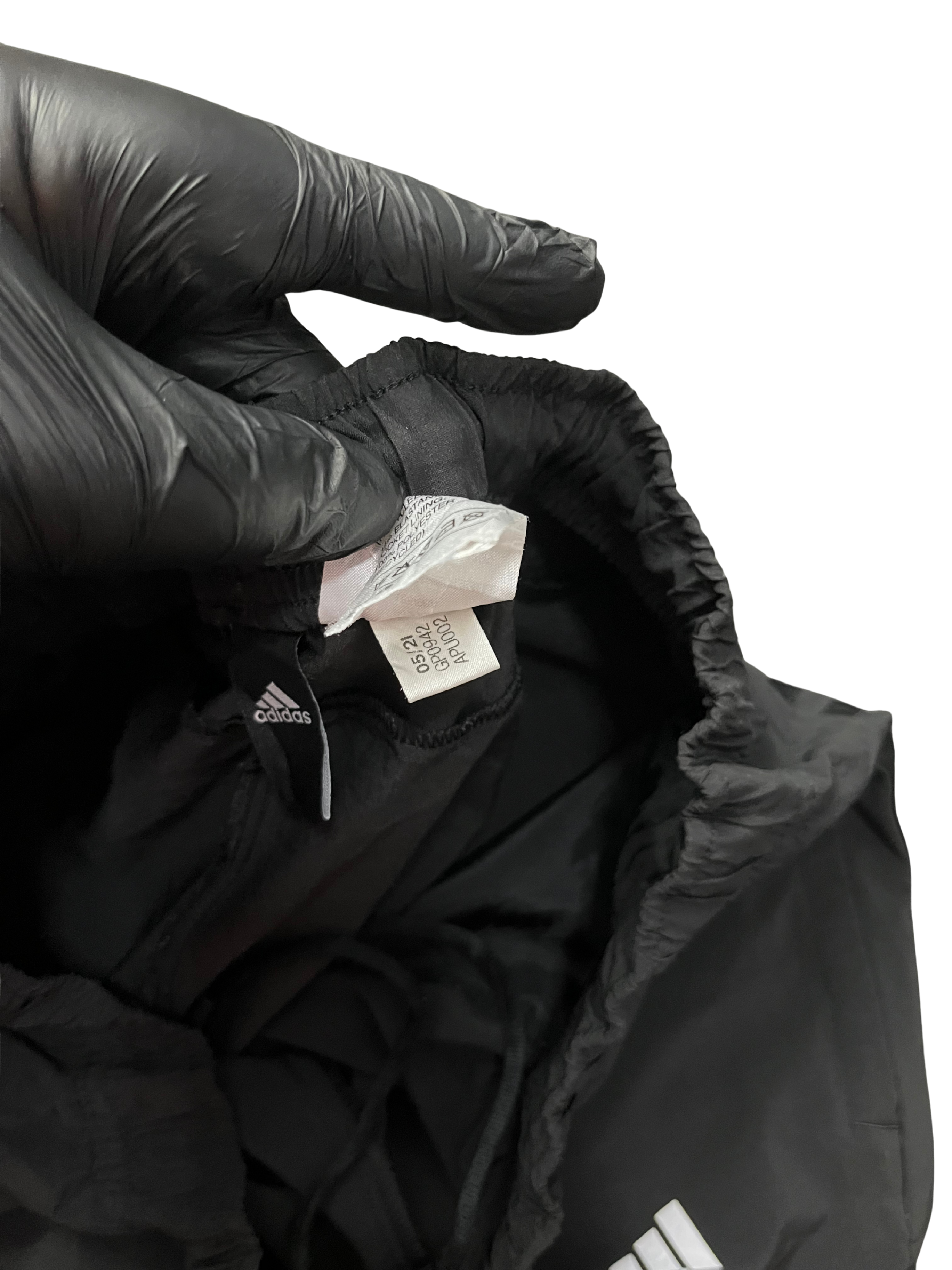 Adias Men Shorts Small Logo Decoration AEROREADY Essentials Chelsea