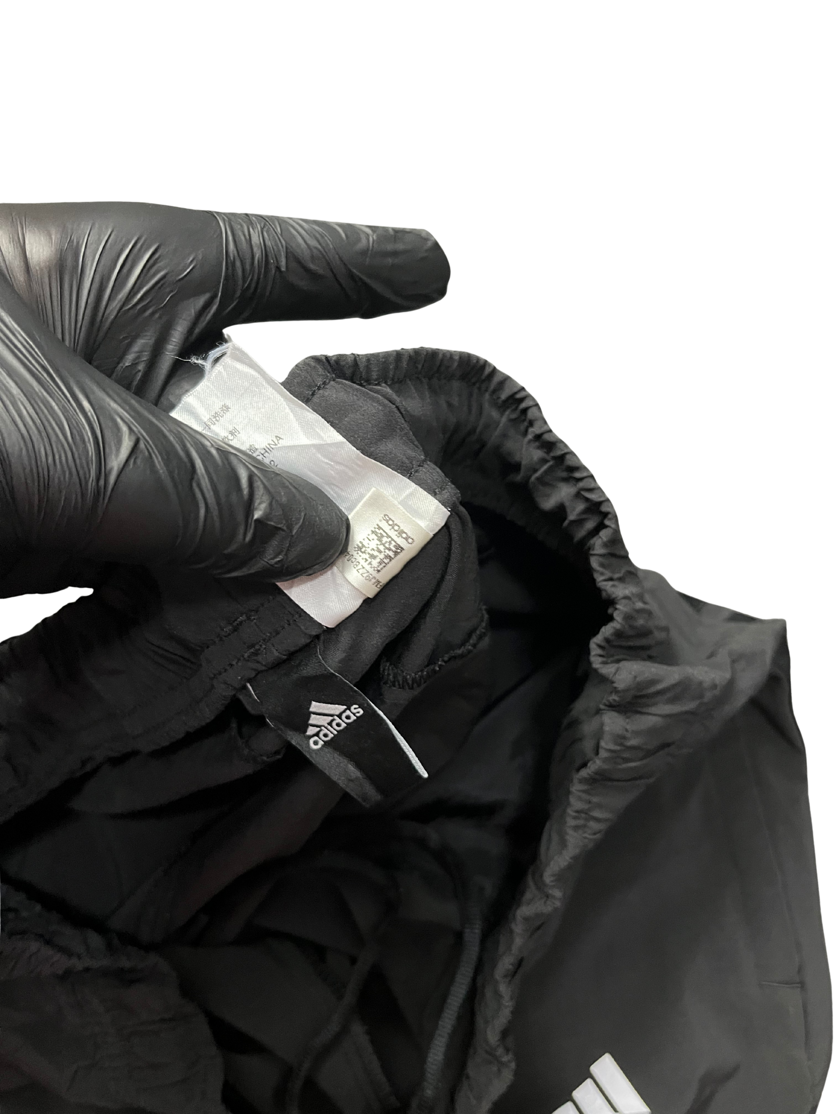 Adias Men Shorts Small Logo Decoration AEROREADY Essentials Chelsea