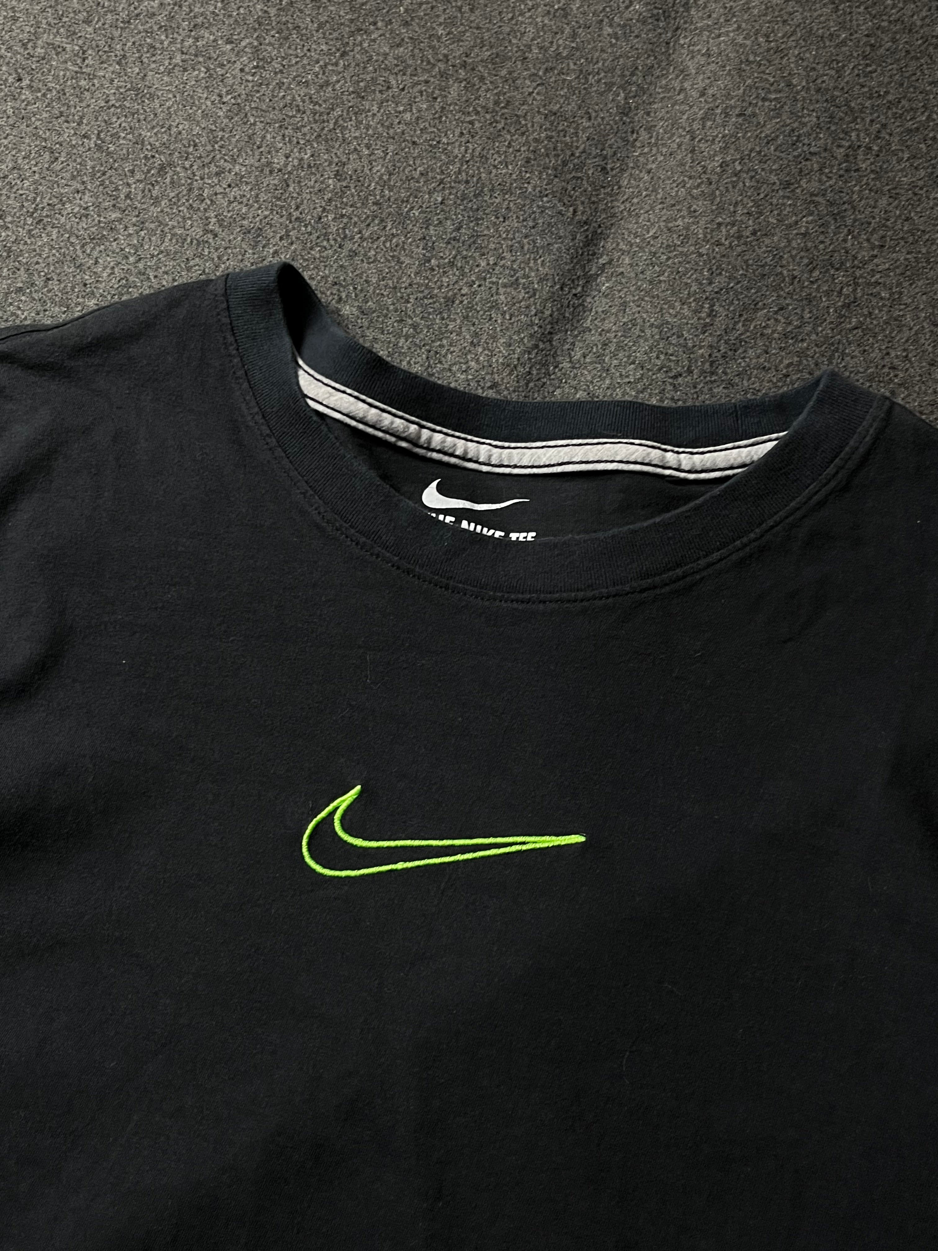 Nike Men's Black Short-Sleeve T-Shirt