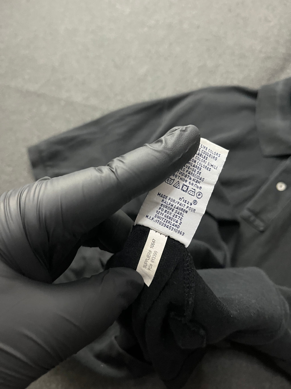 Polo Ralph Lauren short-sleeved polo shirt with a red embroidered pony logo