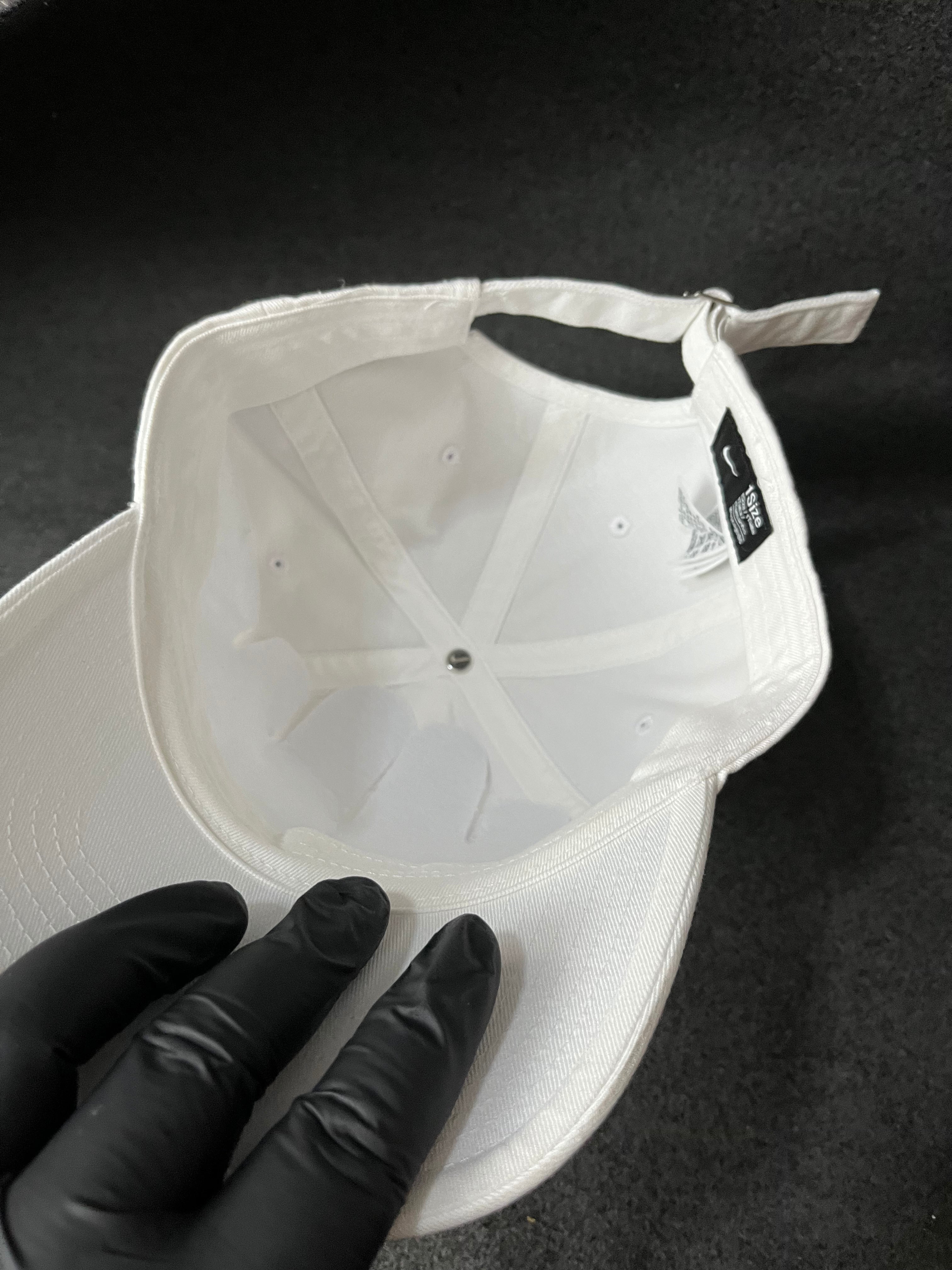 Nike Heritage86 Futura Adjustable Hat in white cotton twill fabric