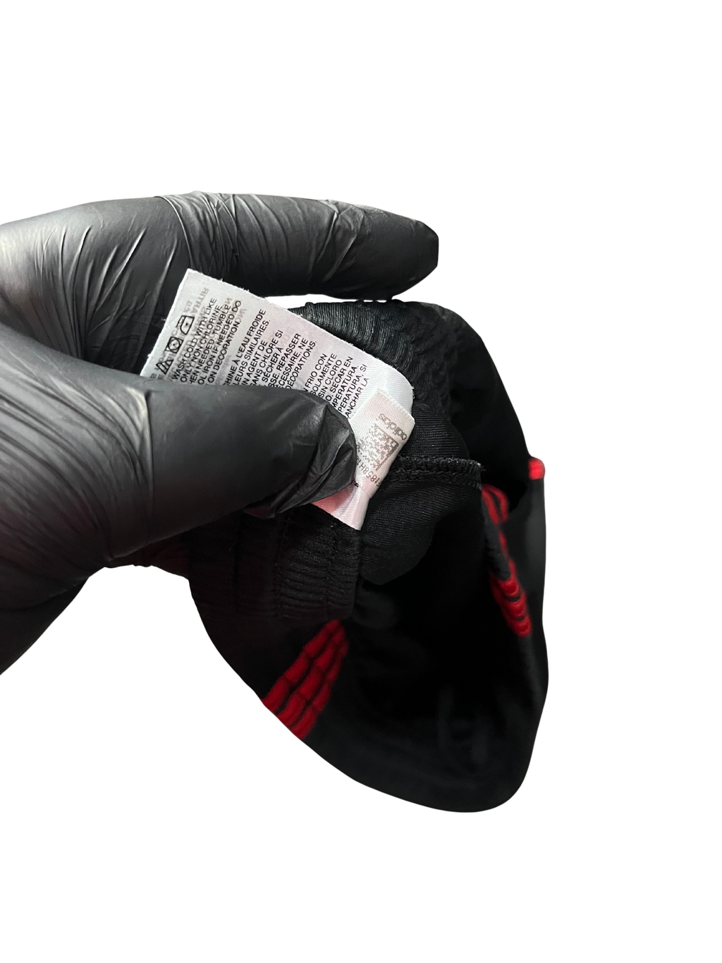 Adidas Athletic Shorts Youth Medium Black and Red Polyester EUC