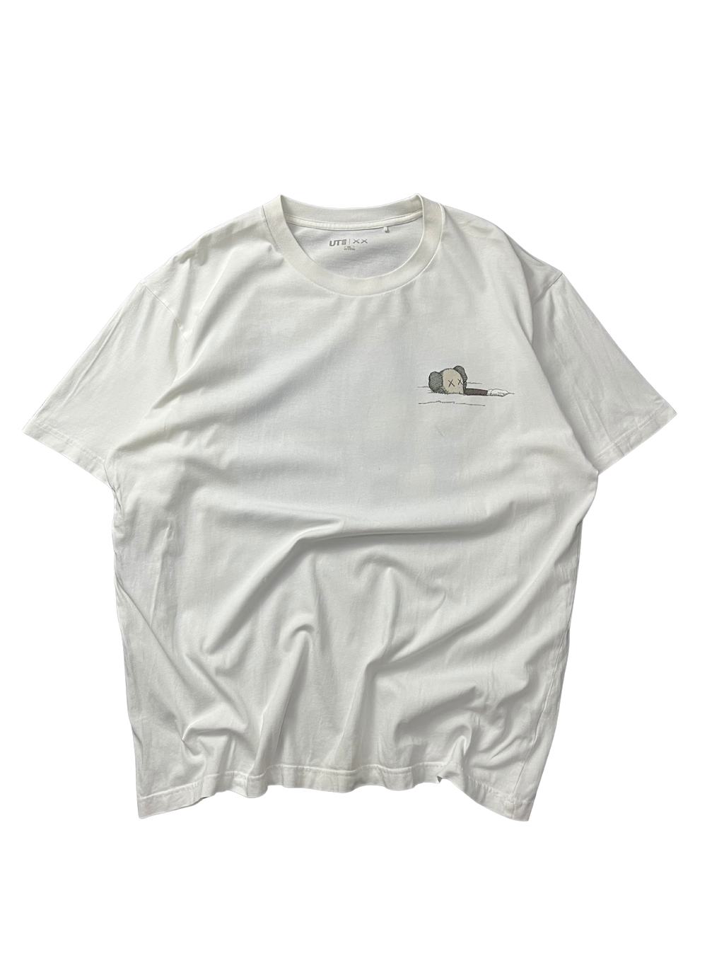 Uniqlo x KAWS  UT Short Sleeve Artbook Cover T-shirt (L)