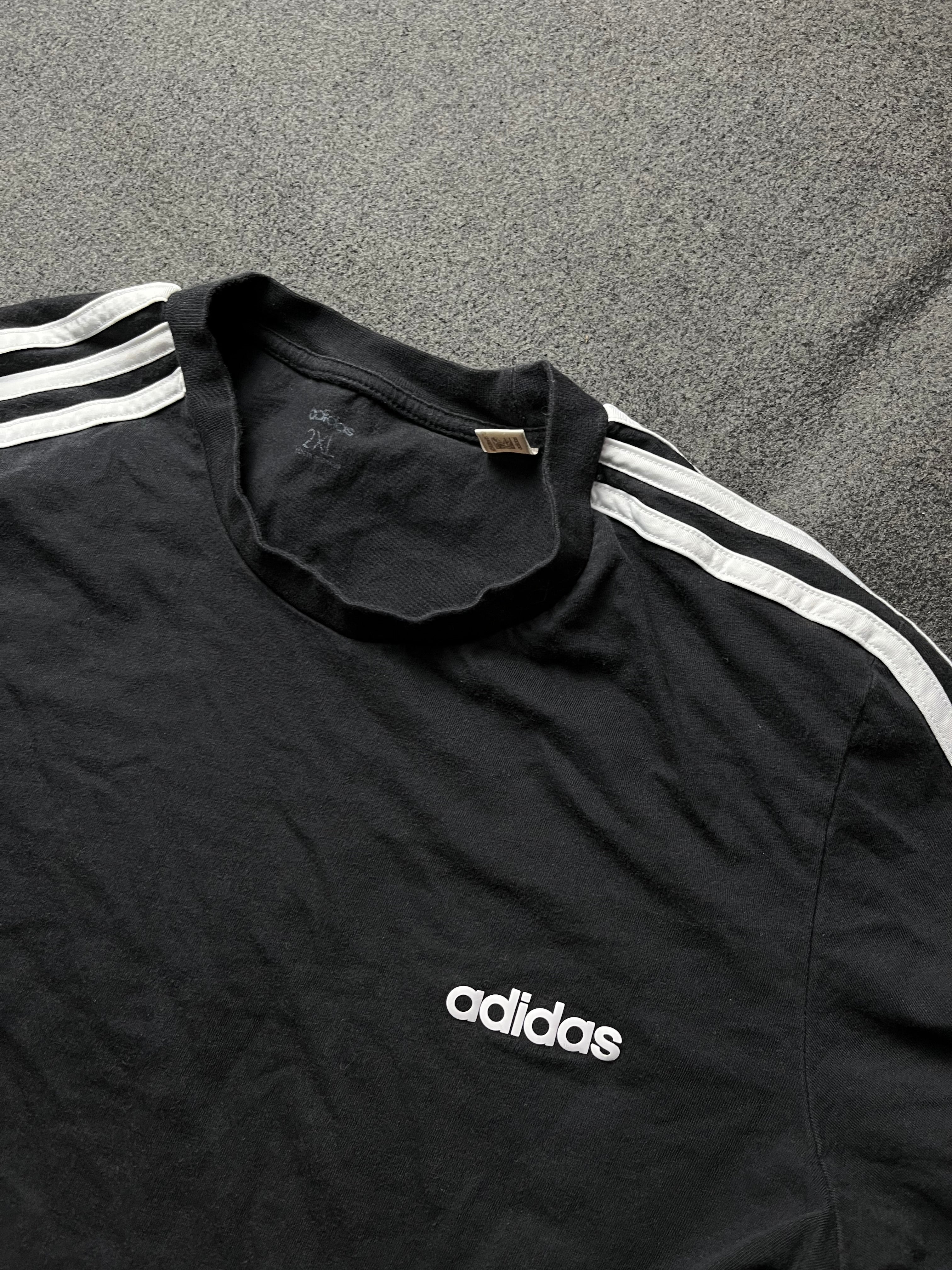 Adidas  AT M T-Shirt ESS 3S TEE