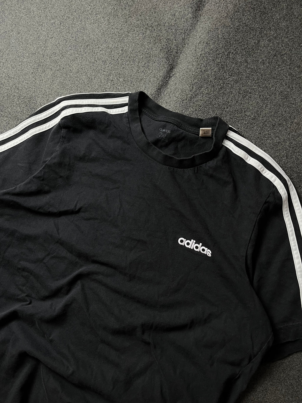 Adidas  AT M T-Shirt ESS 3S TEE