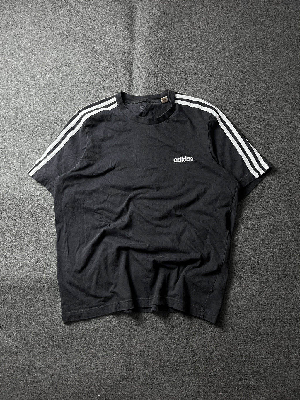 Adidas  AT M T-Shirt ESS 3S TEE