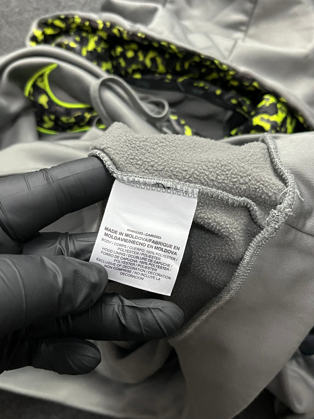 Nike Hoodie Mens Large Gray Black Green Swoosh Logo Pullover Hooded Sweatshirt