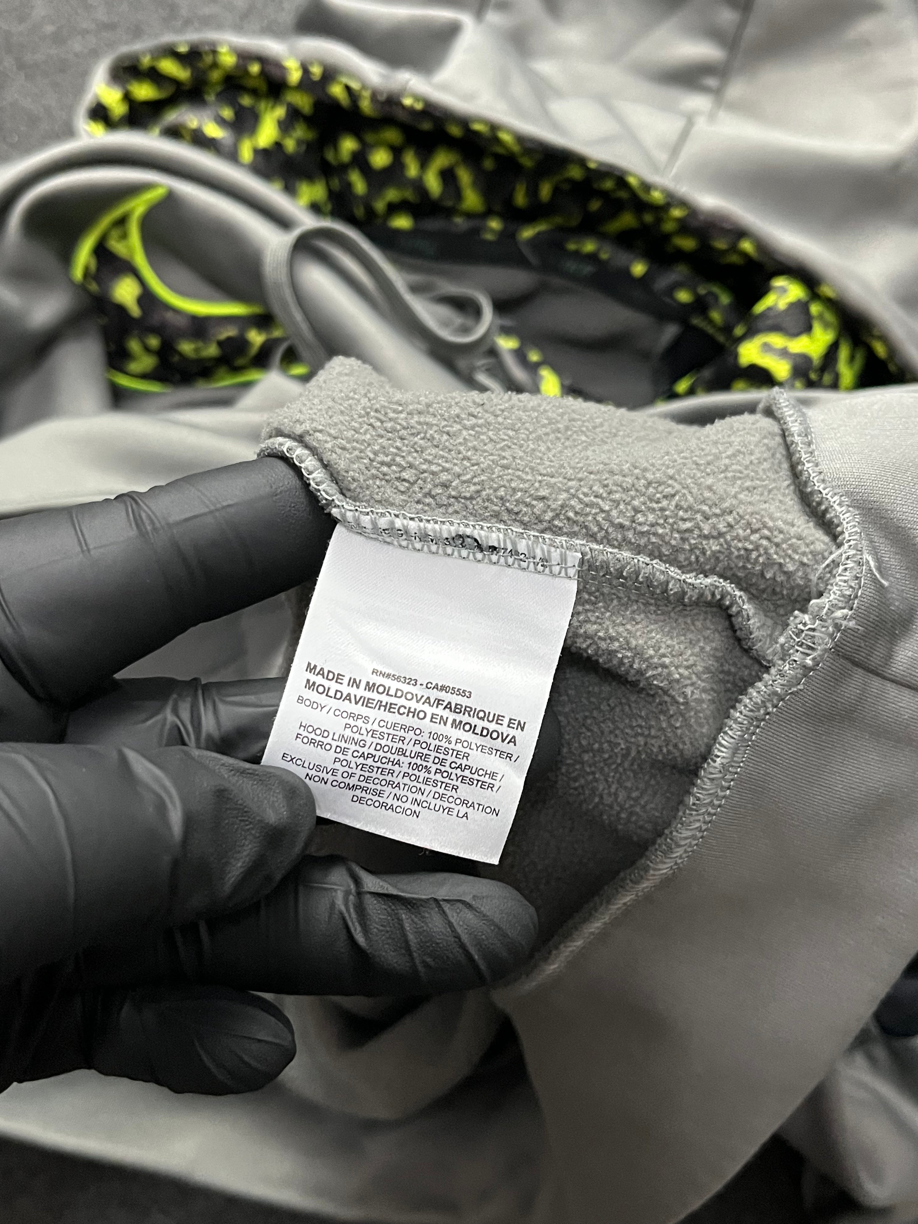 Nike Hoodie Mens Large Gray Black Green Swoosh Logo Pullover Hooded Sweatshirt