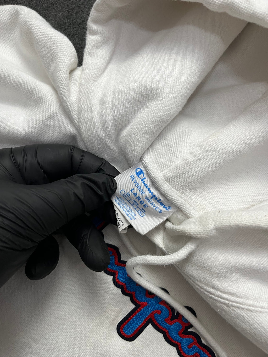 Champion Athletic Wear White Pullover Hoodie Sweatshirt Adult