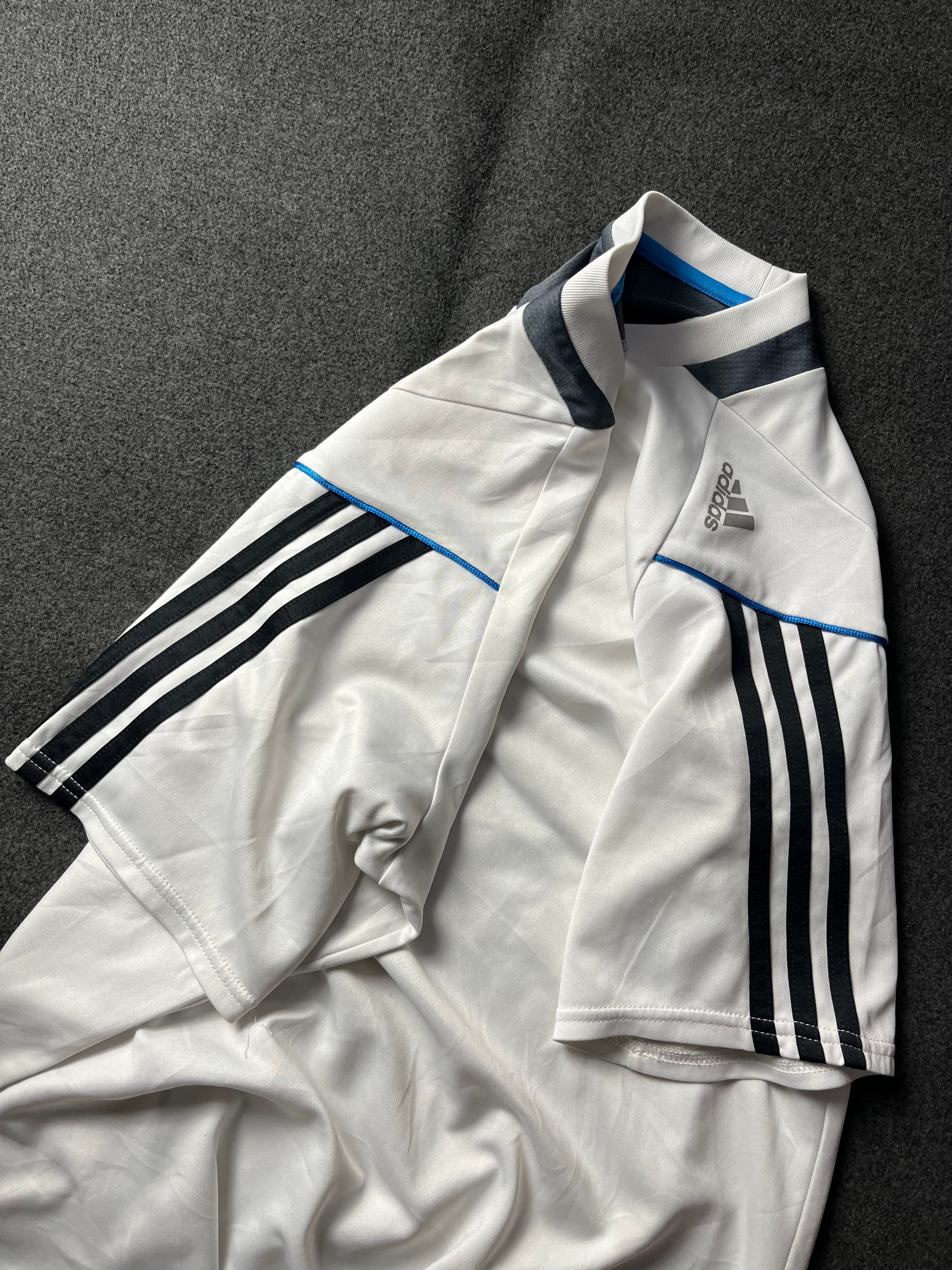Adidas sports shirt white