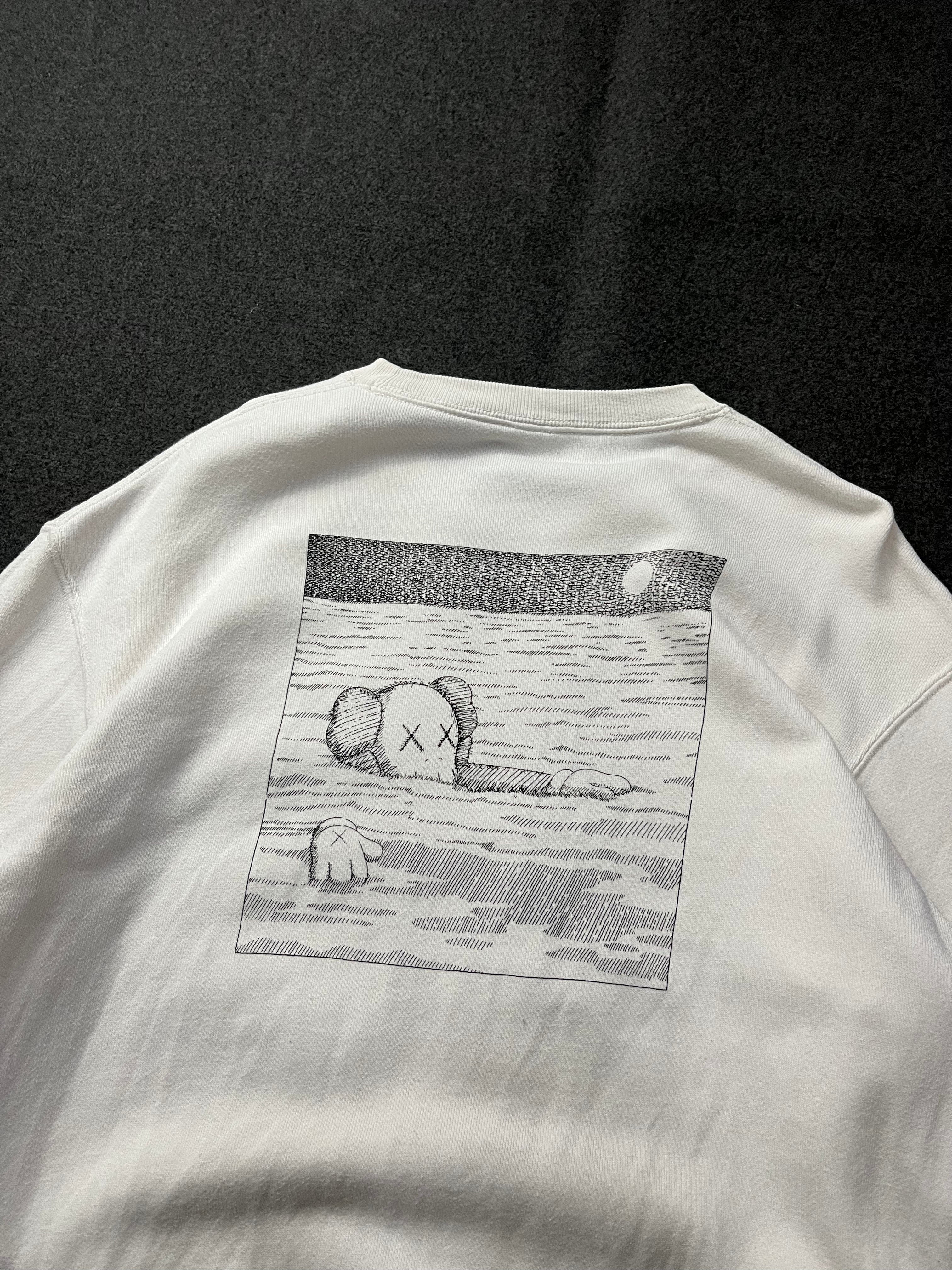 KAWS x Uniqlo Longsleeve Sweatshirt Off White