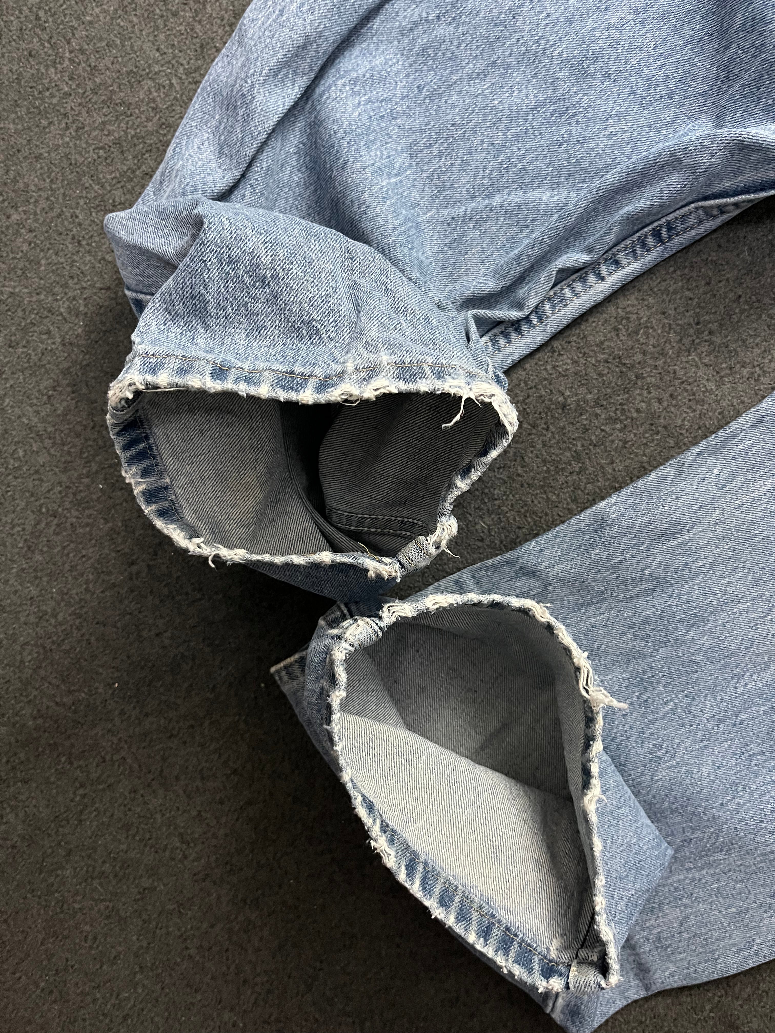 Wrangler Light Wash Blue Denim Cowboy Cut Original Fit