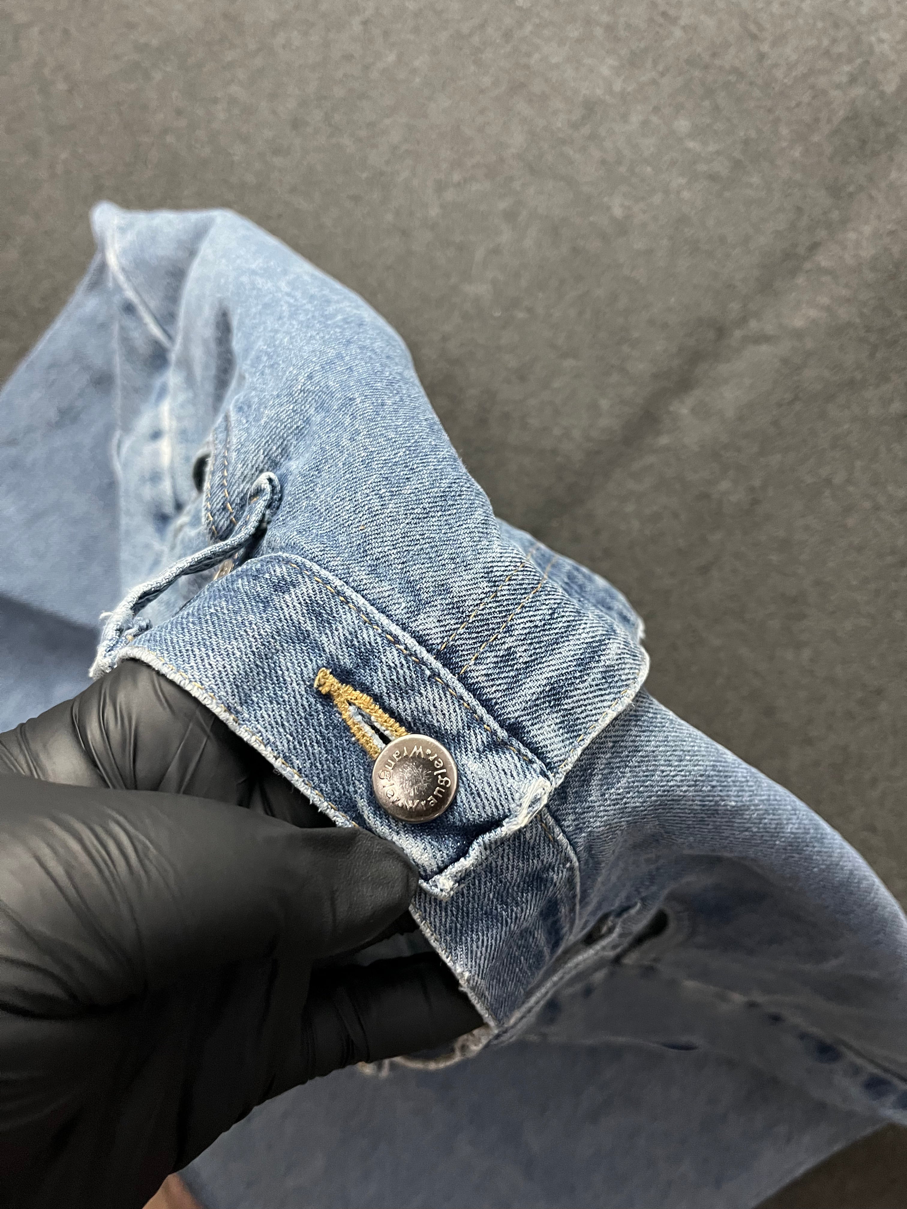 Wrangler Light Wash Blue Denim Cowboy Cut Original Fit