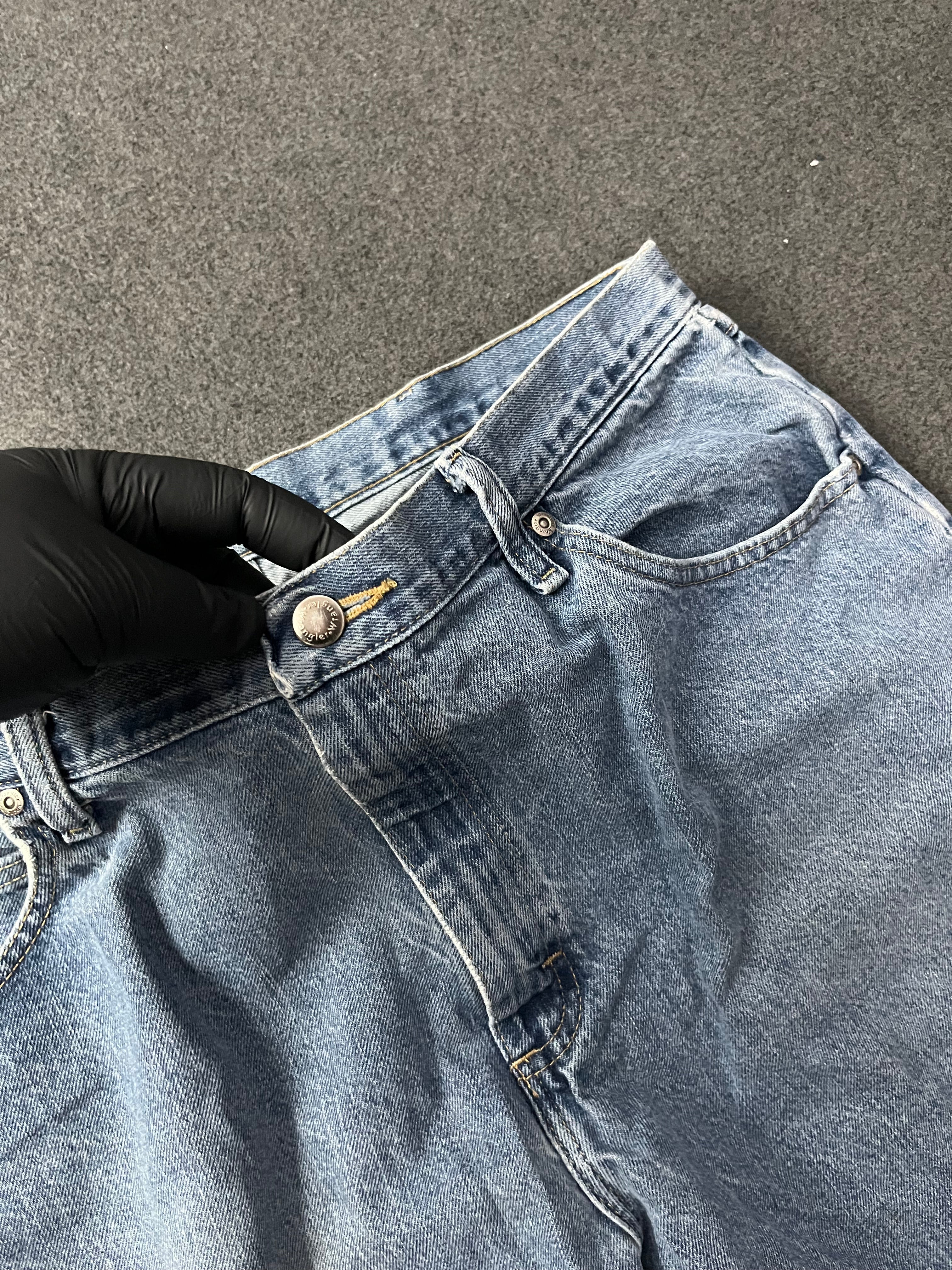 Wrangler Light Wash Blue Denim Cowboy Cut Original Fit