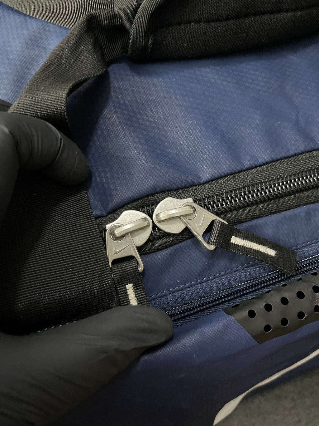 Nike Team Training Max Air  (Navy Blue)