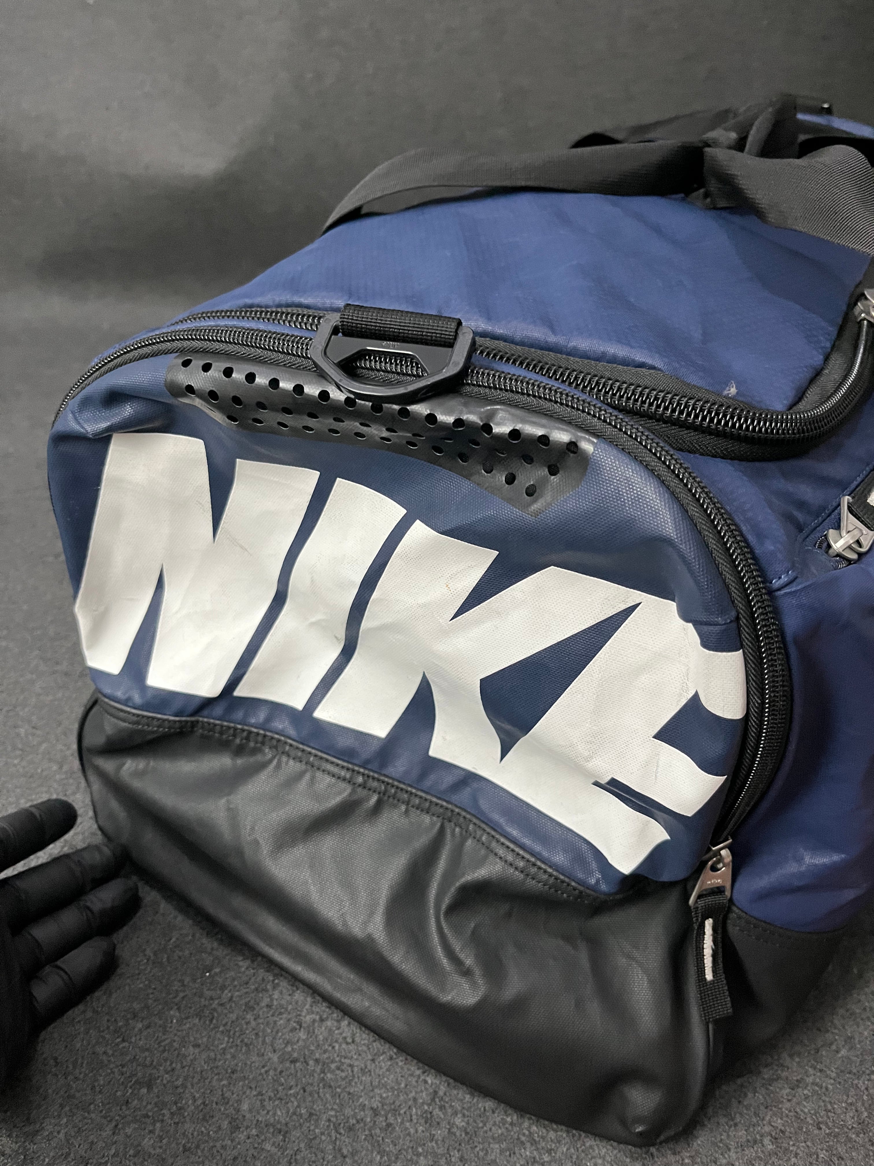 Nike Team Training Max Air  (Navy Blue)