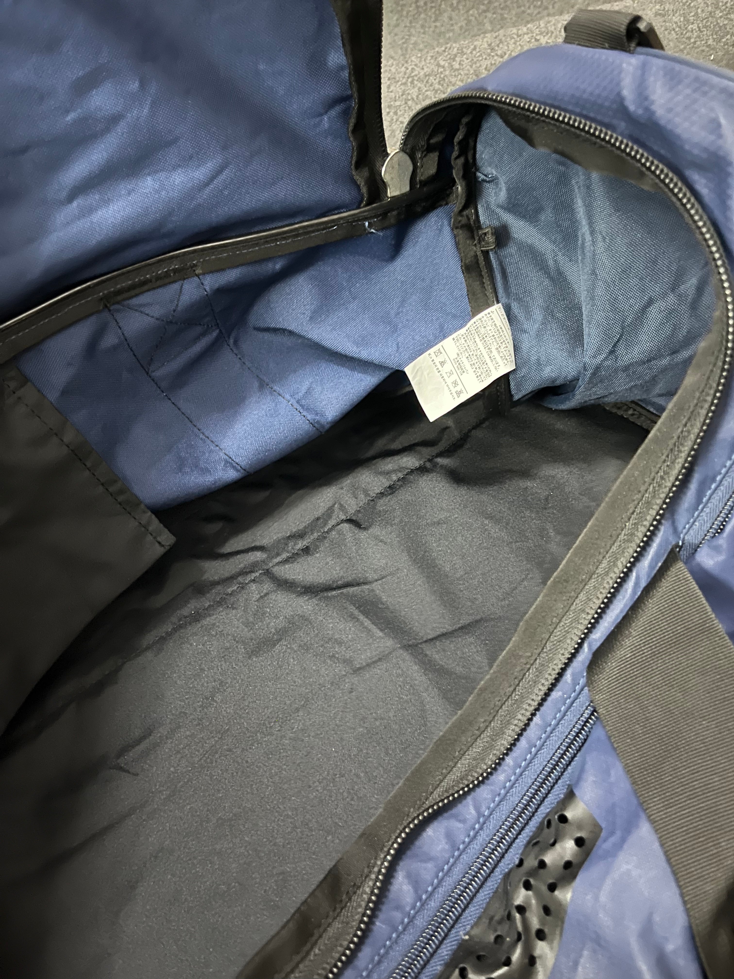 Nike Team Training Max Air  (Navy Blue)