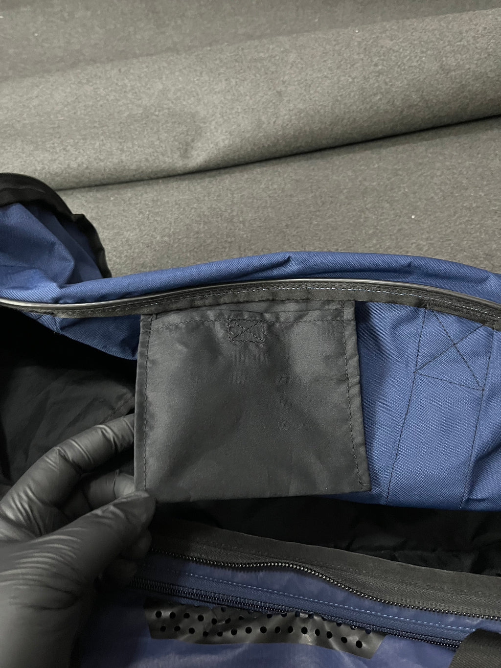 Nike Team Training Max Air  (Navy Blue)