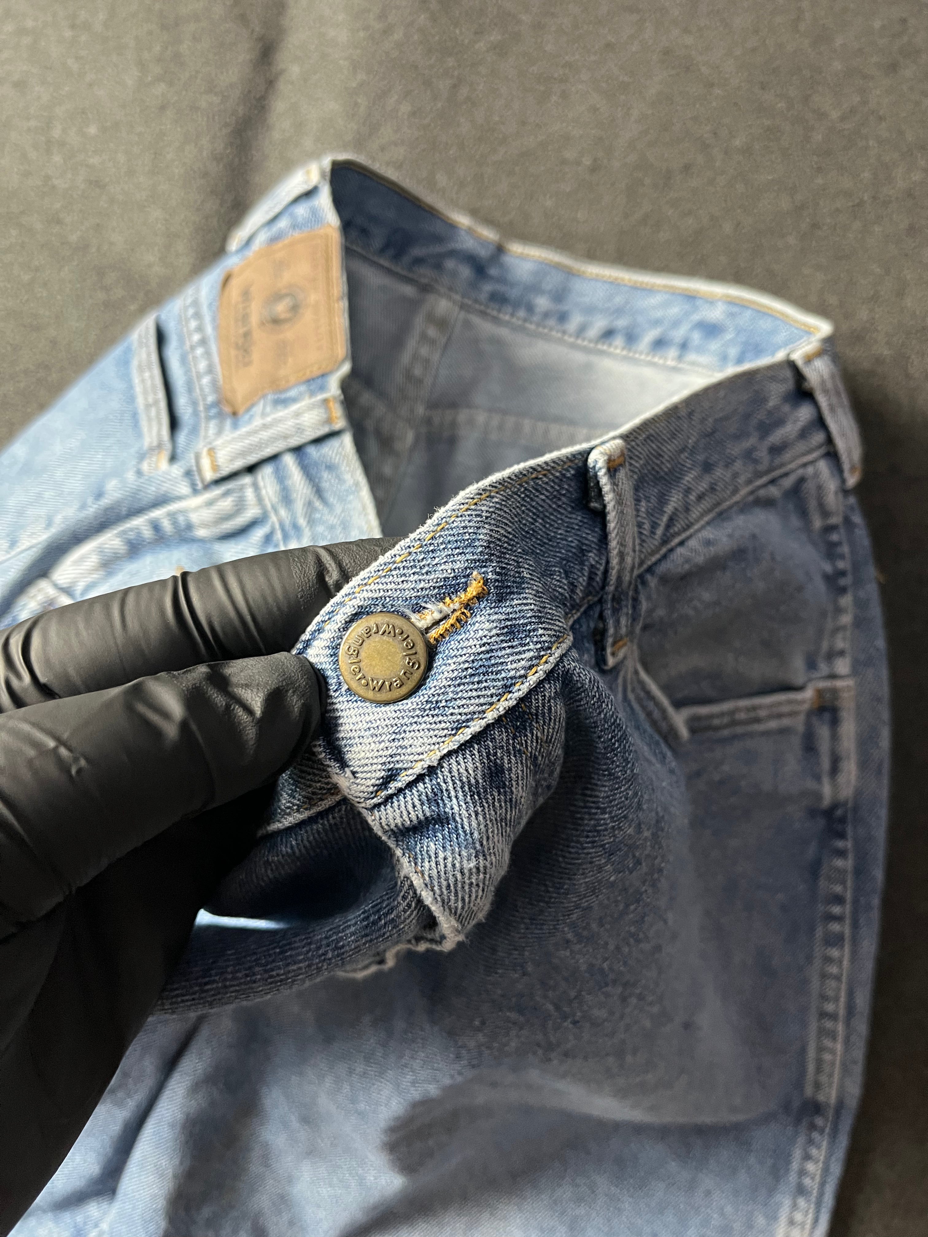 Vintage 90s Wrangler Baggy Light Wash Denim Jorts Blue