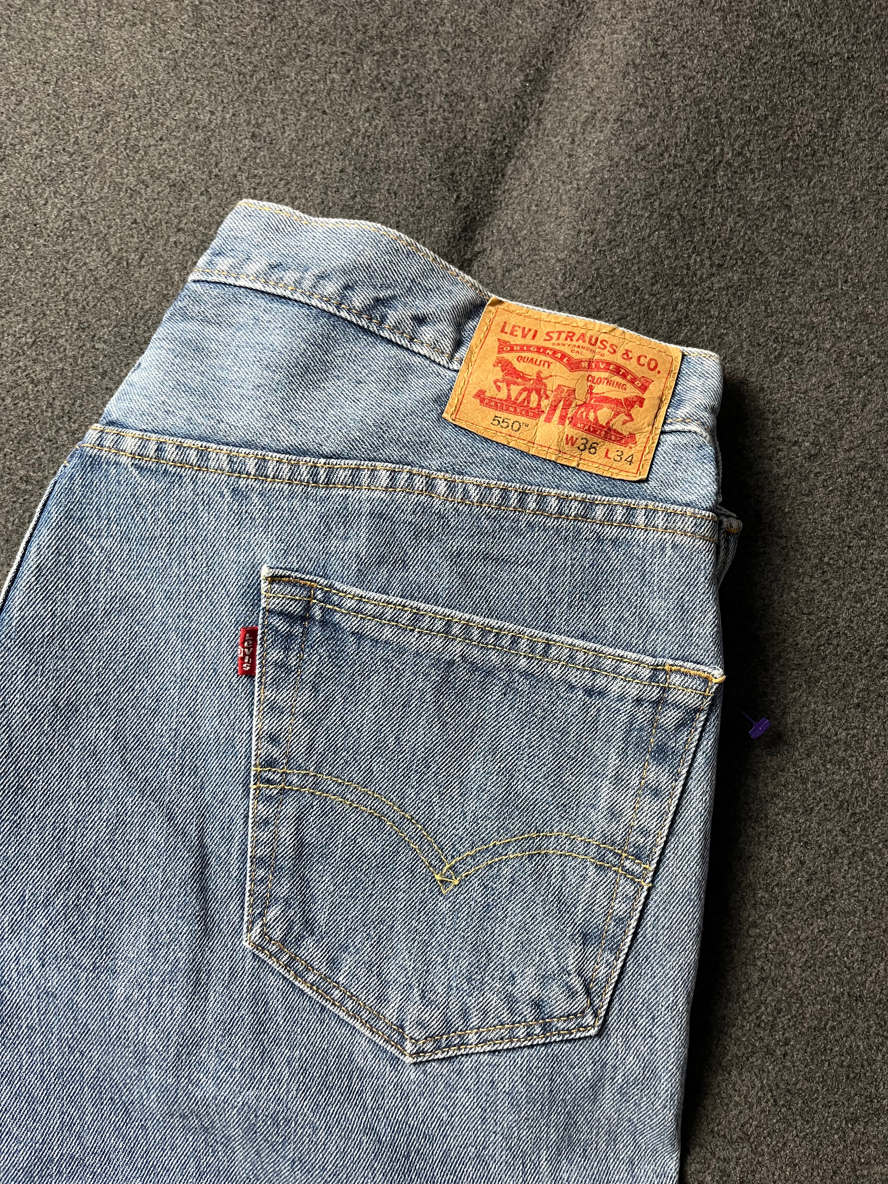 Blue Levi's 505