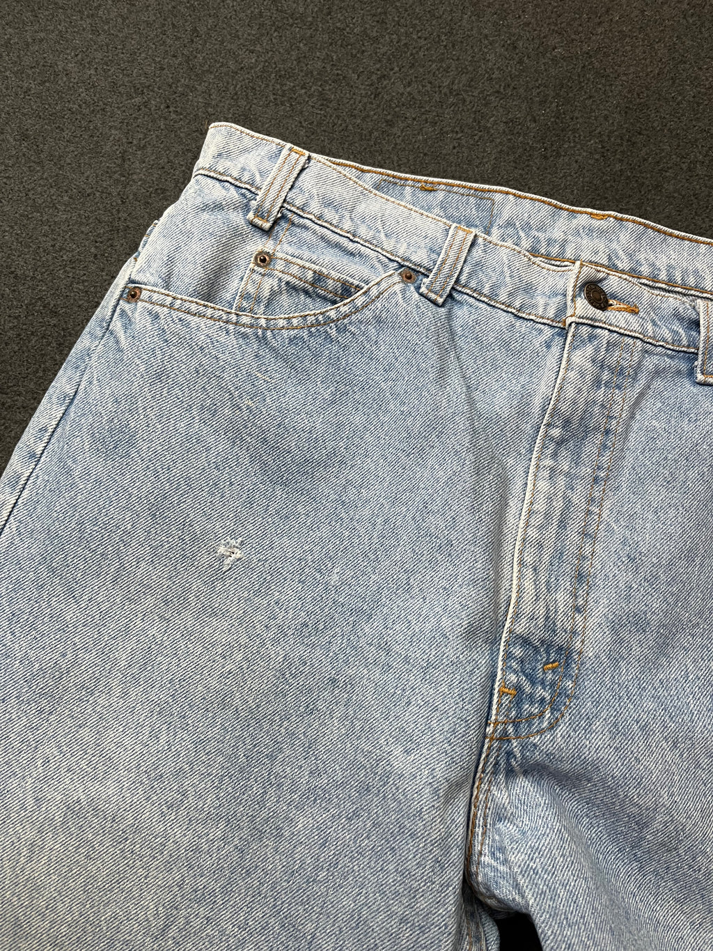 Levi's Faded Blue Vintage  550