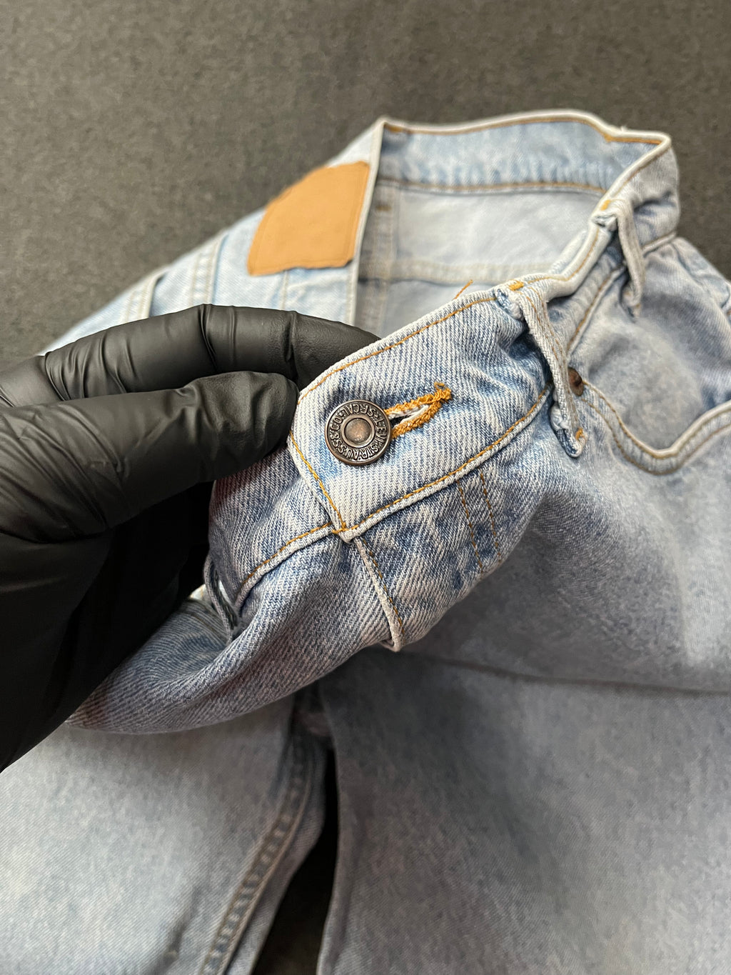 Levi's Faded Blue Vintage  550