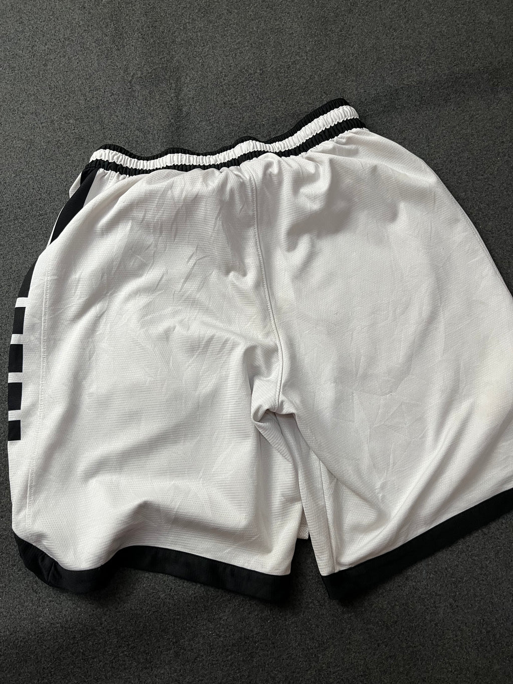 Nike Dri-fit Elite Men's Stripe Basketball Shorts White/Black