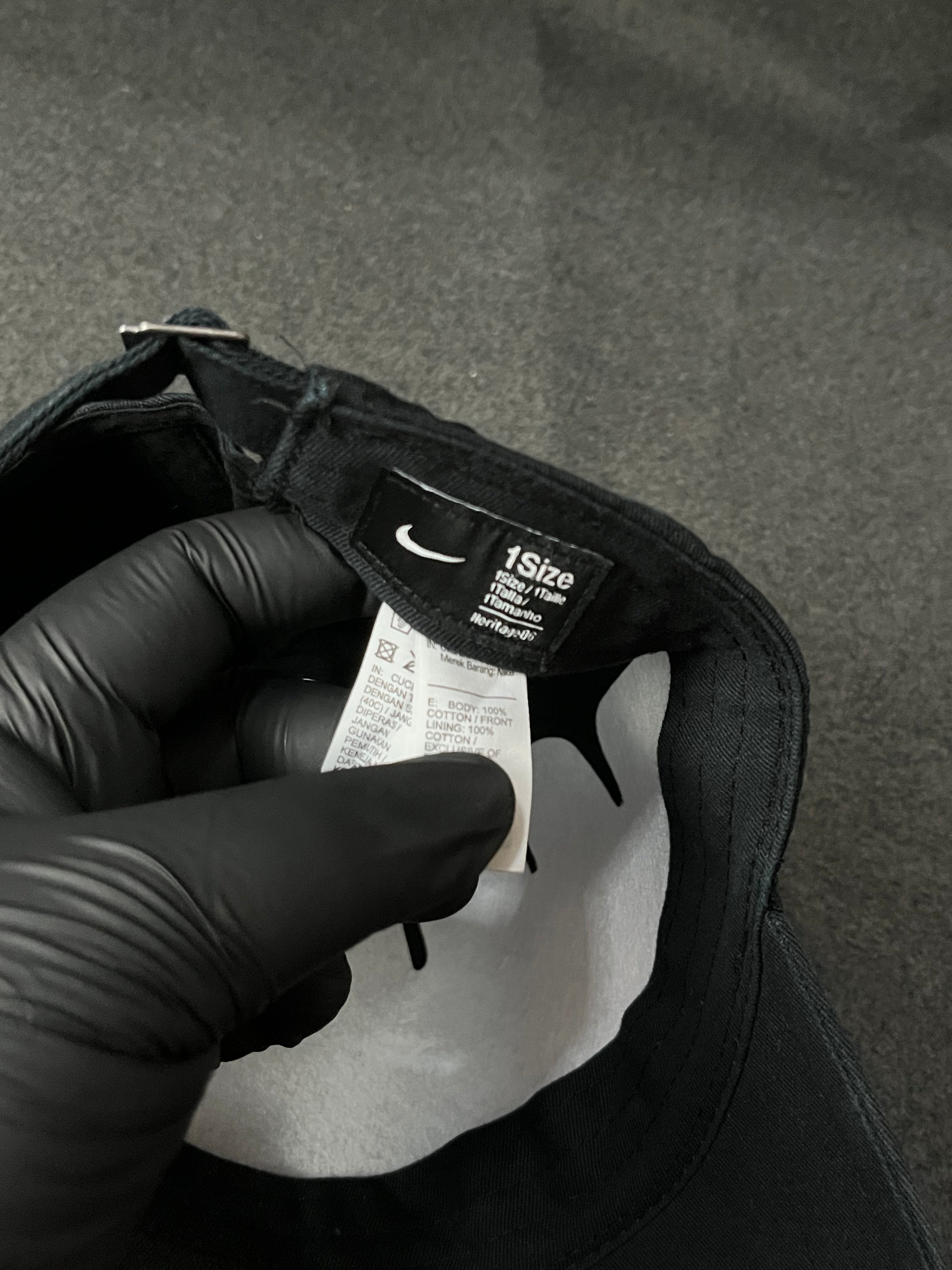 Nike Sportswear Heritage86 Futura Washed hat