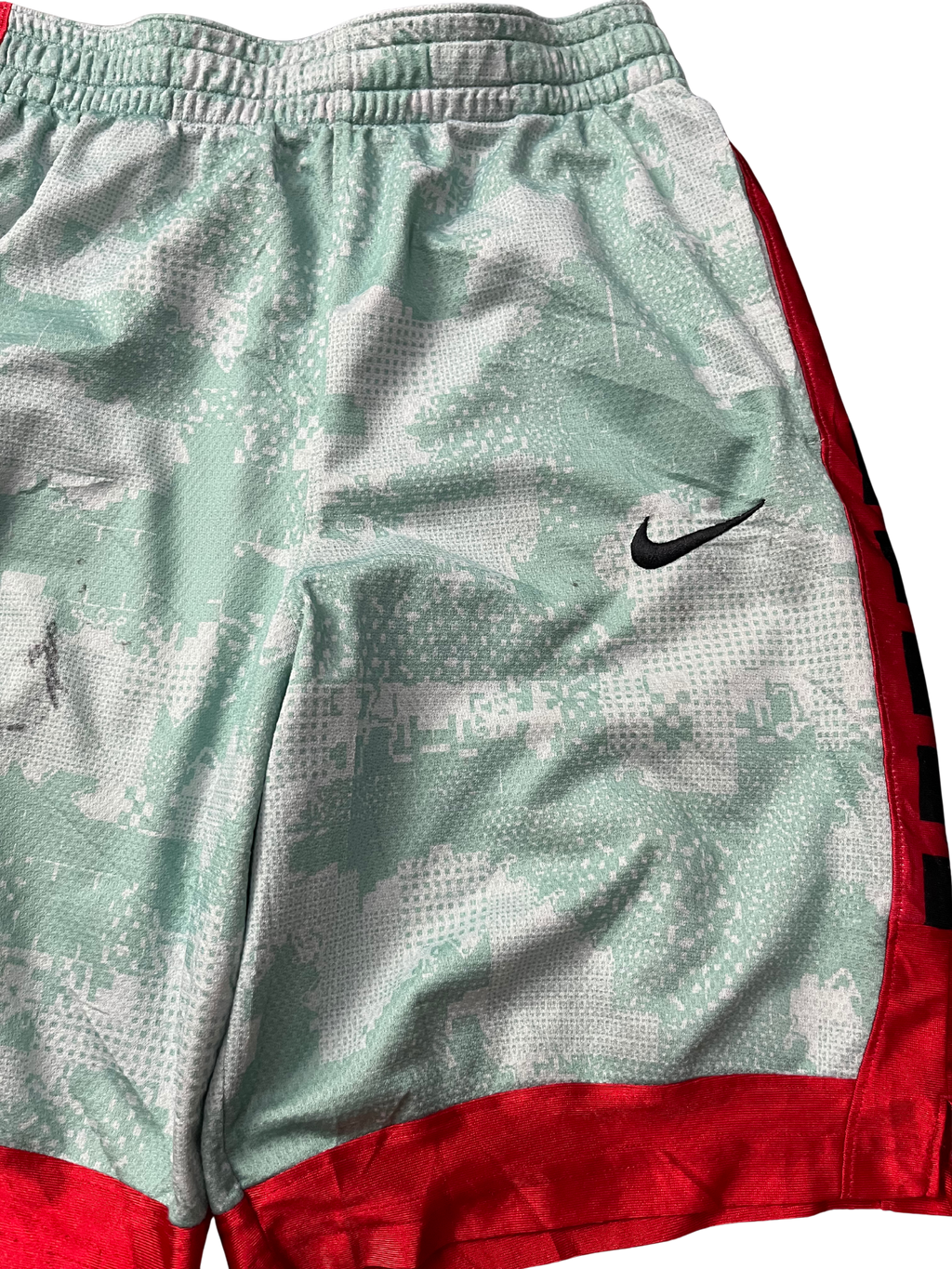 Nike Boys Basketball Shorts Large
