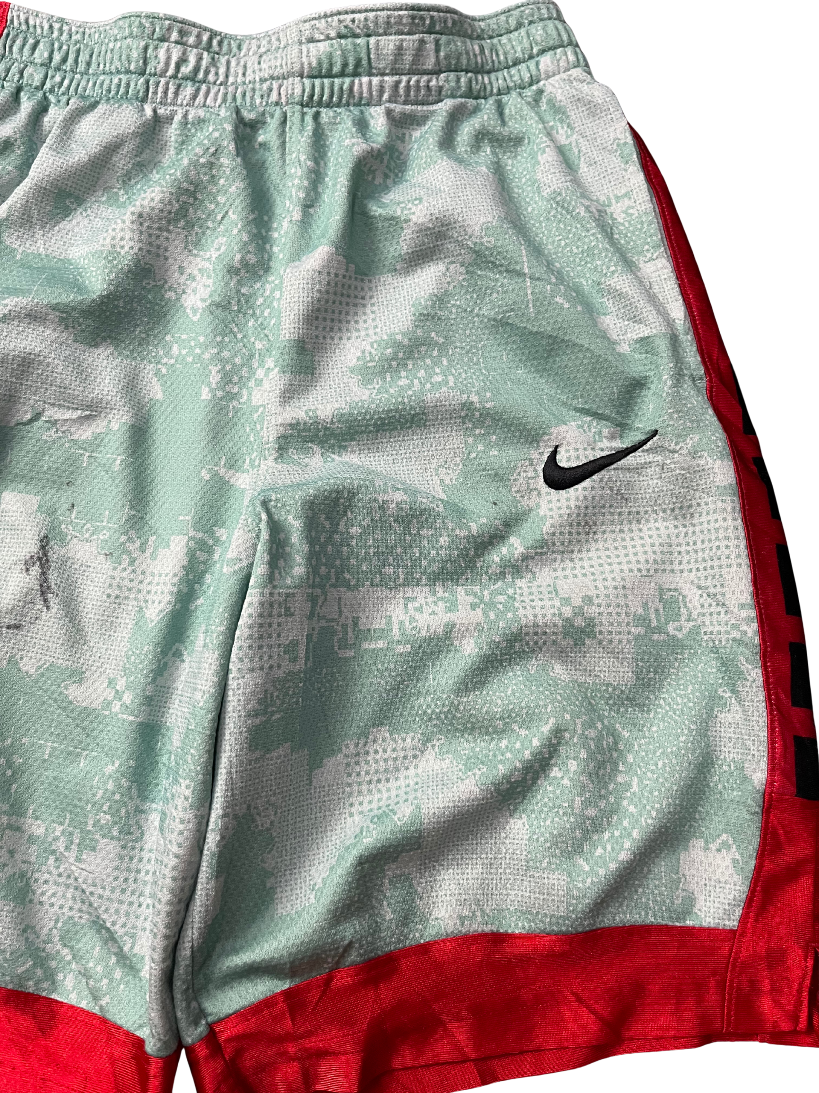 Nike Boys Basketball Shorts Large