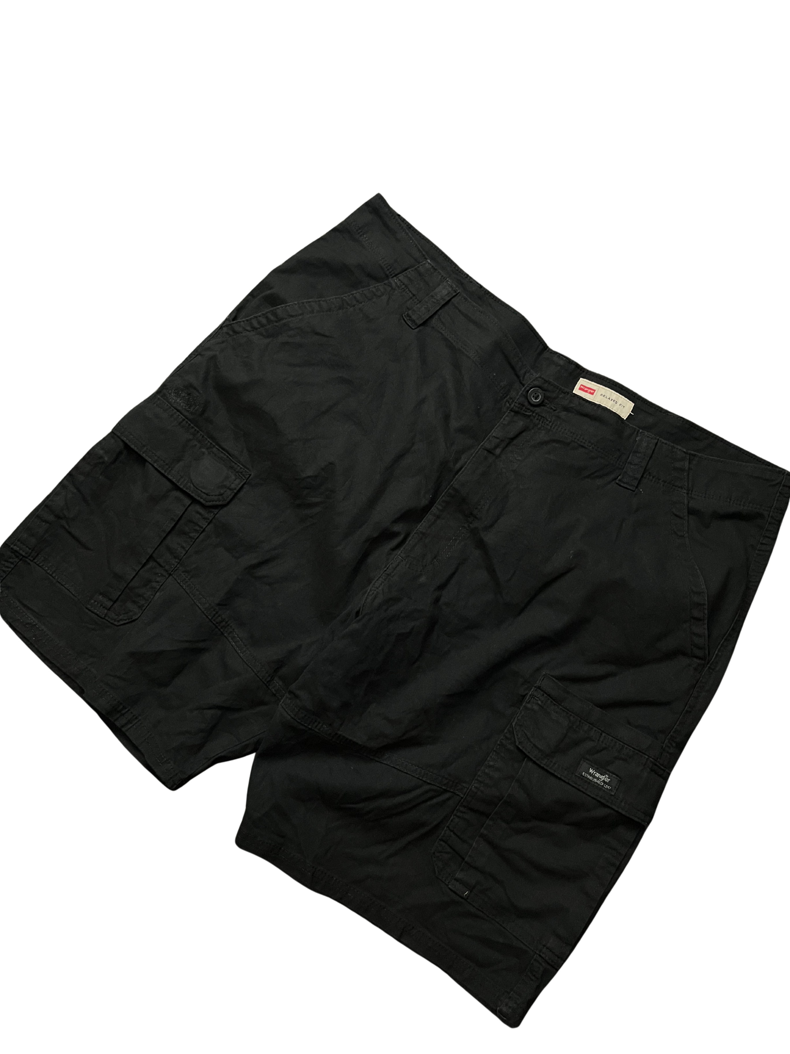 Wrangler Relaxed Fit Hits at knee black shorts